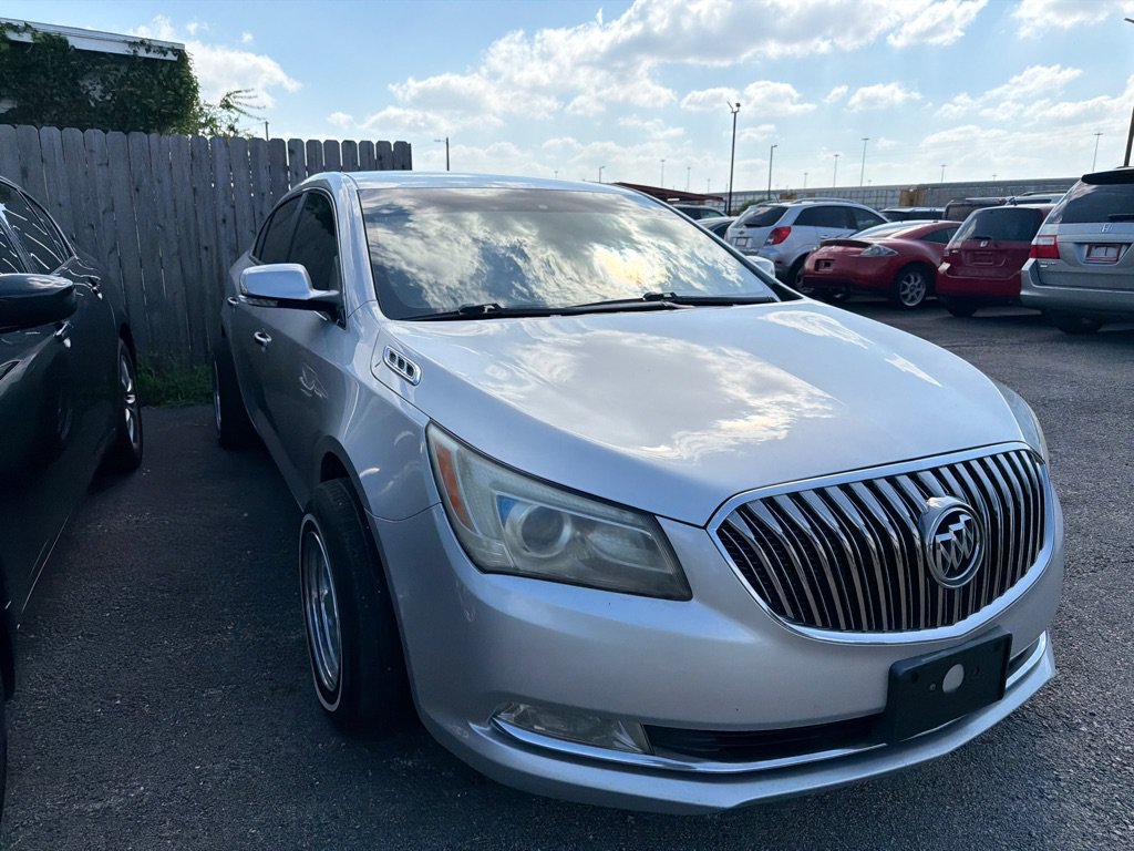 Used 2015 Buick LaCrosse Leather FWD image 17