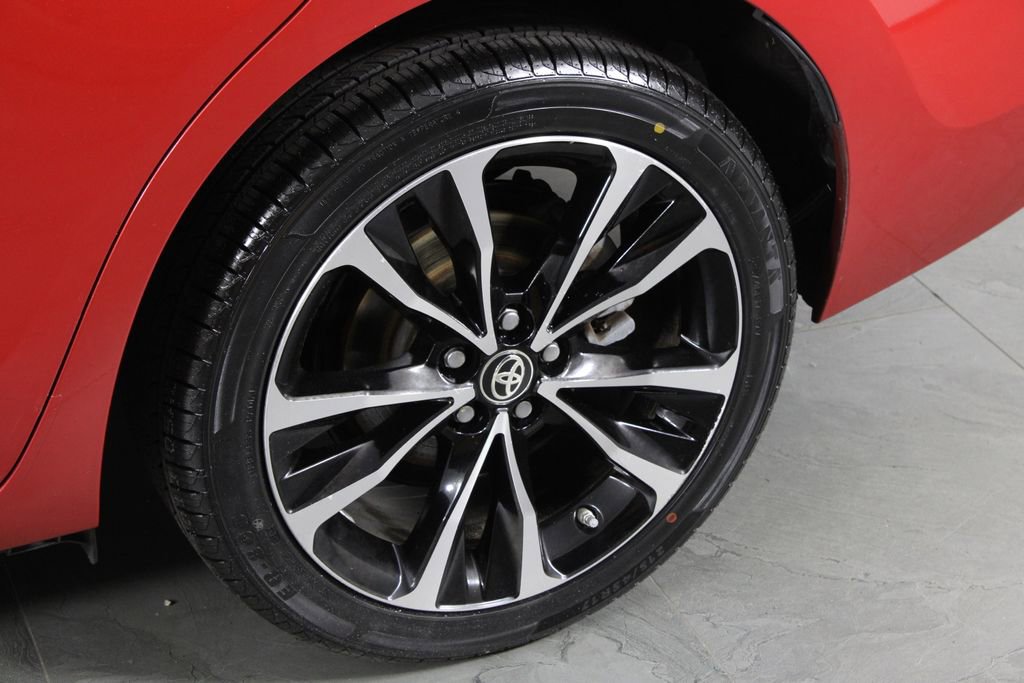 Used 2019 Toyota Corolla SE FWD image 13