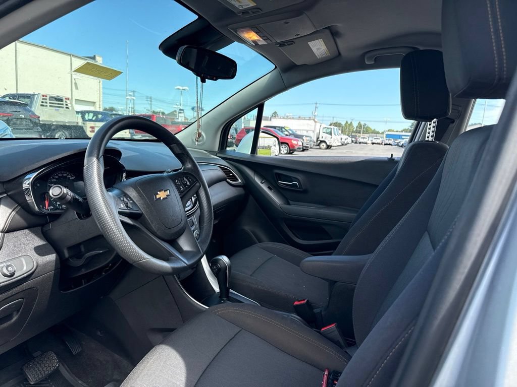 Used 2018 Chevrolet Trax LT AWD/4WD image 7