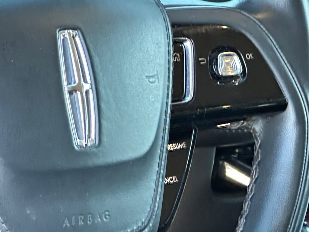 Used 2023 Lincoln Aviator Reserve image 25