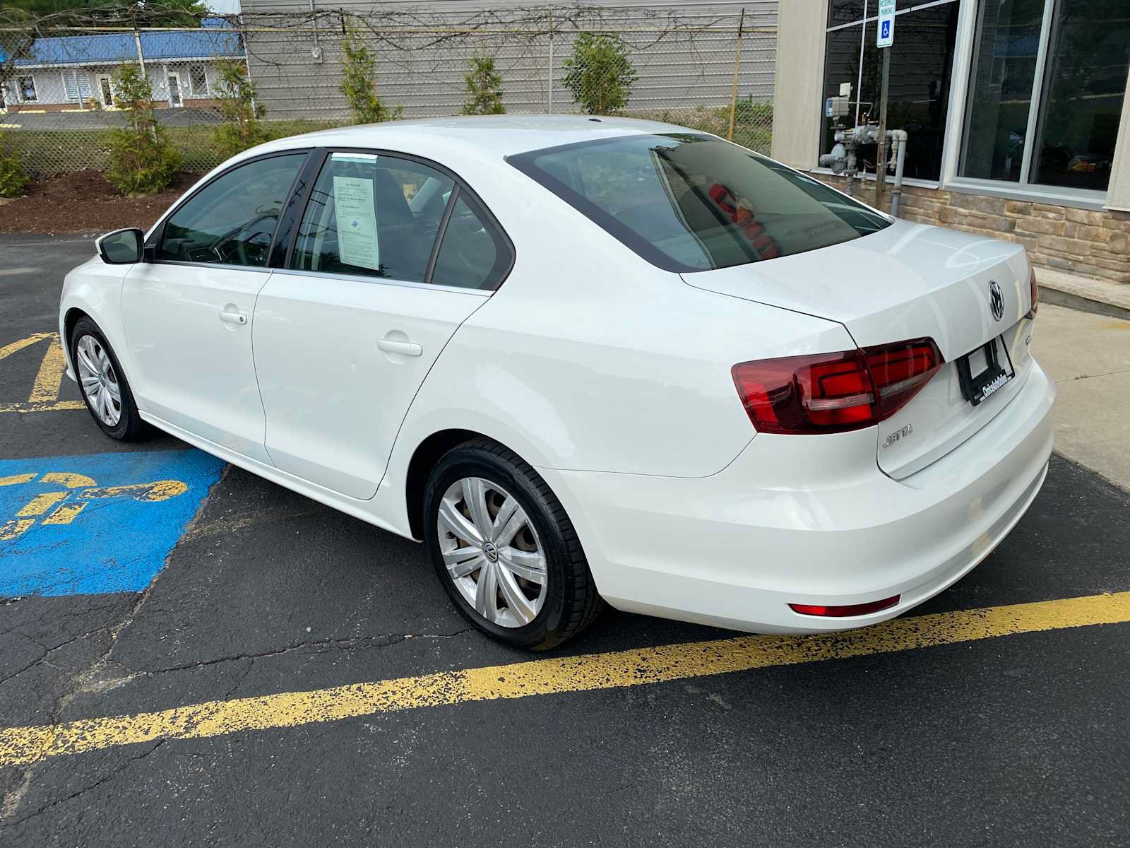 Used 2017 Volkswagen Jetta S FWD image 3