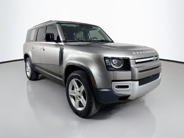 Certified 2023 Land Rover Defender 130 SE AWD/4WD image 3