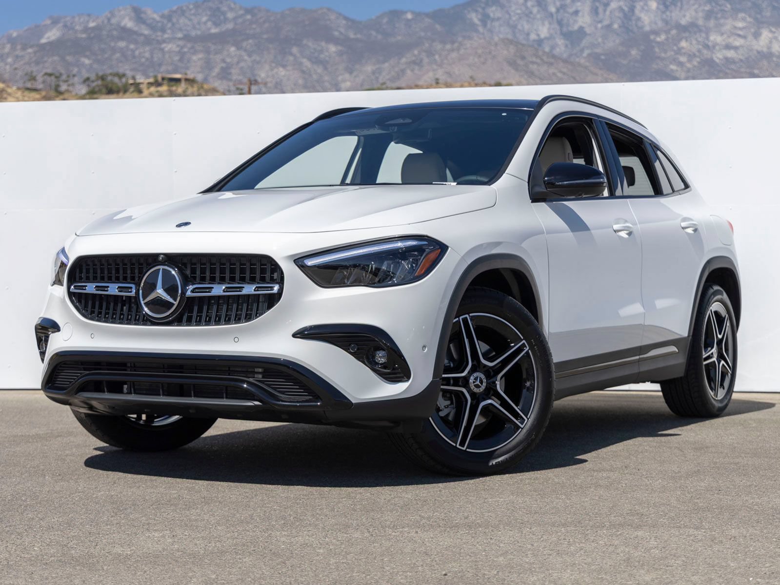 New 2026 Mercedes-Benz GLA 250 image 1