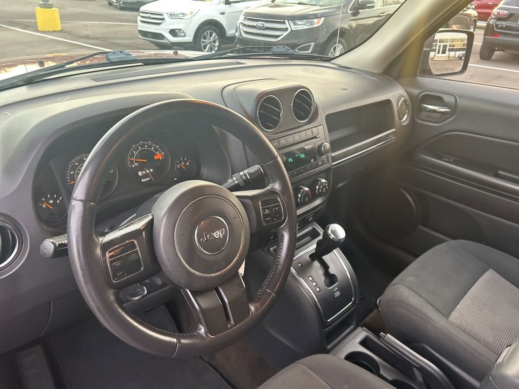 Used 2014 Jeep Patriot Latitude image 23