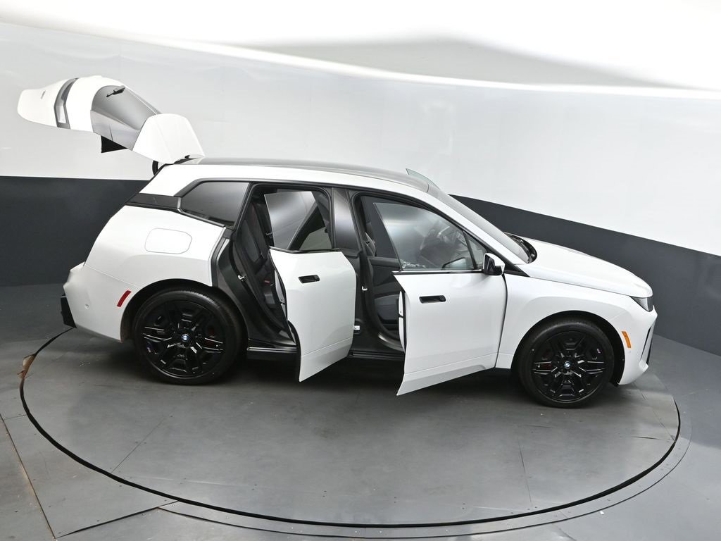 New 2026 BMW iX xDrive60 w/ M Sport Package image 51