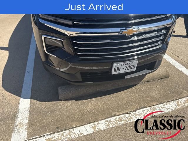 Used 2025 Chevrolet Traverse LT w/ Sun and Wheel Package image 25