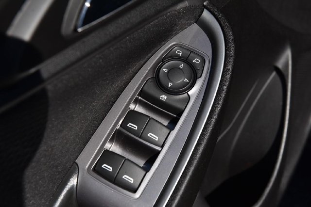 Used 2024 Chevrolet Malibu RS FWD image 8