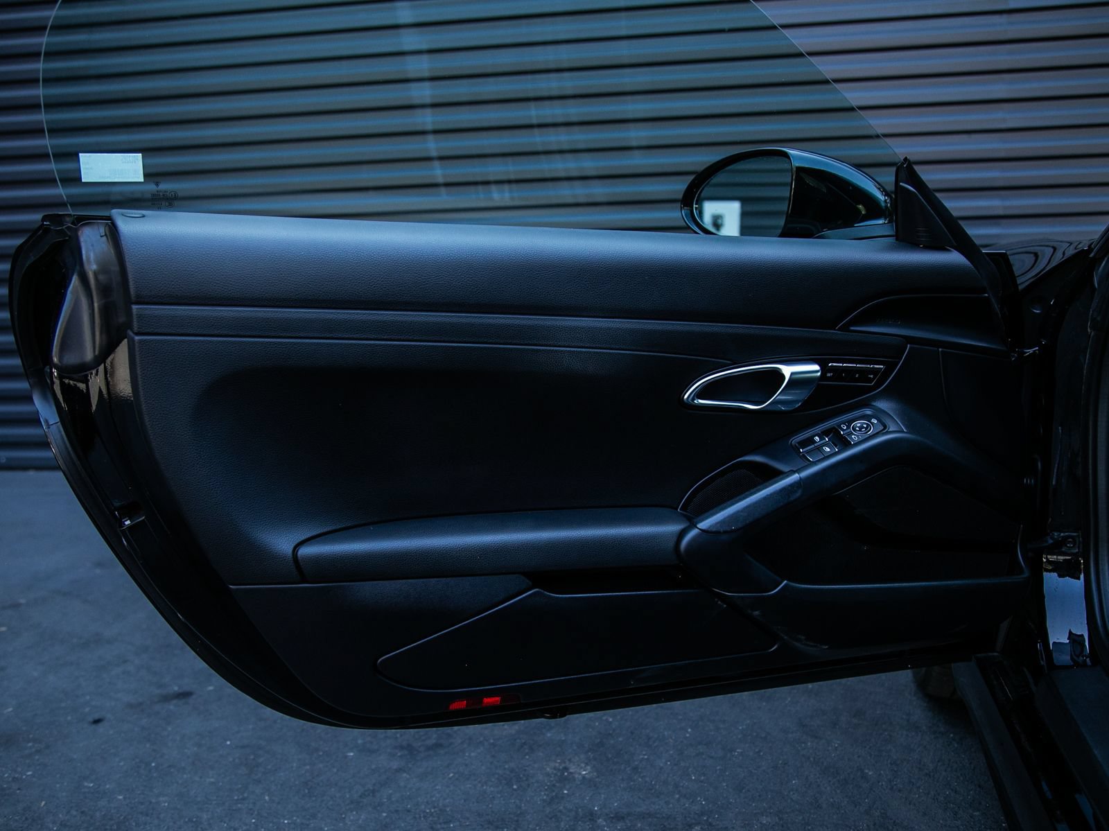 Certified 2023 Porsche 718 Boxster RWD image 17