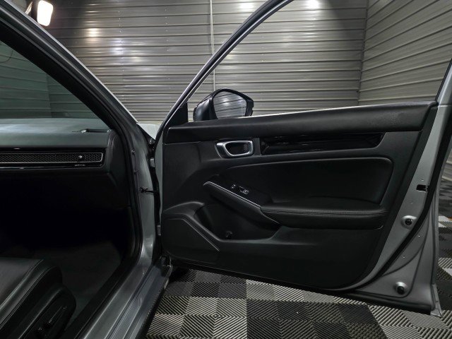 Used 2025 Honda Civic Sport Touring image 32