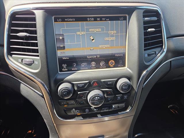 Used 2016 Jeep Grand Cherokee Limited w/ Luxury Group II AWD/4WD image 15