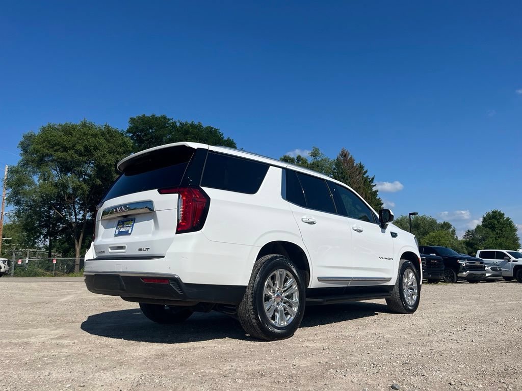 Used 2023 GMC Yukon SLT AWD/4WD image 5
