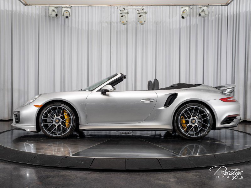 Used 2019 Porsche 911 Turbo S image 9