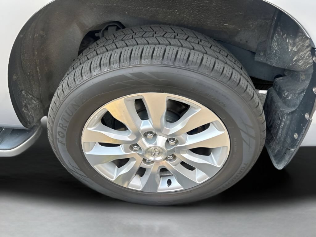 Used 2014 Toyota Sequoia Platinum RWD image 12