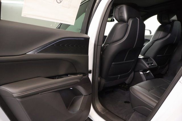 New 2026 Cadillac Lyriq Luxury image 24