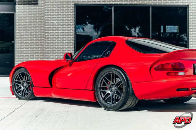 Used 1997 Dodge Viper GTS RWD image 45