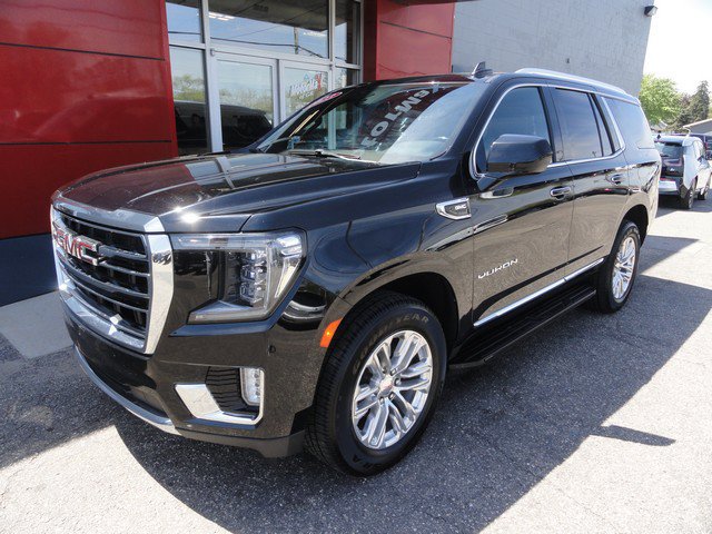 Used 2023 GMC Yukon SLT w/ Max Trailering Package AWD/4WD image 2