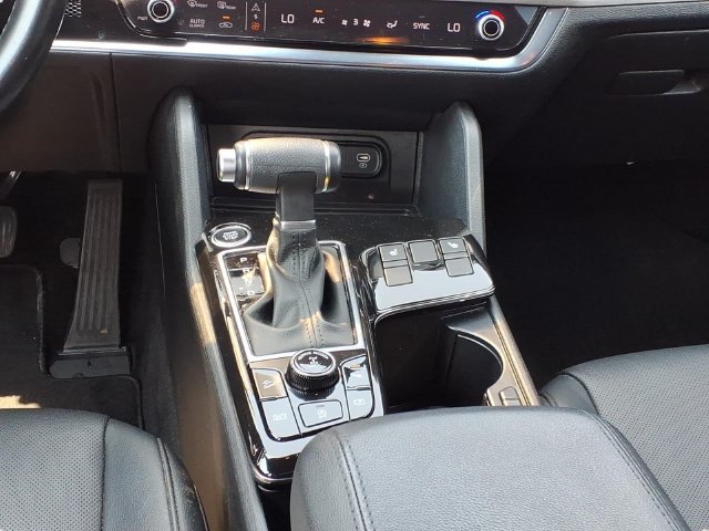 Used 2023 Kia Sportage X-Line AWD/4WD image 16