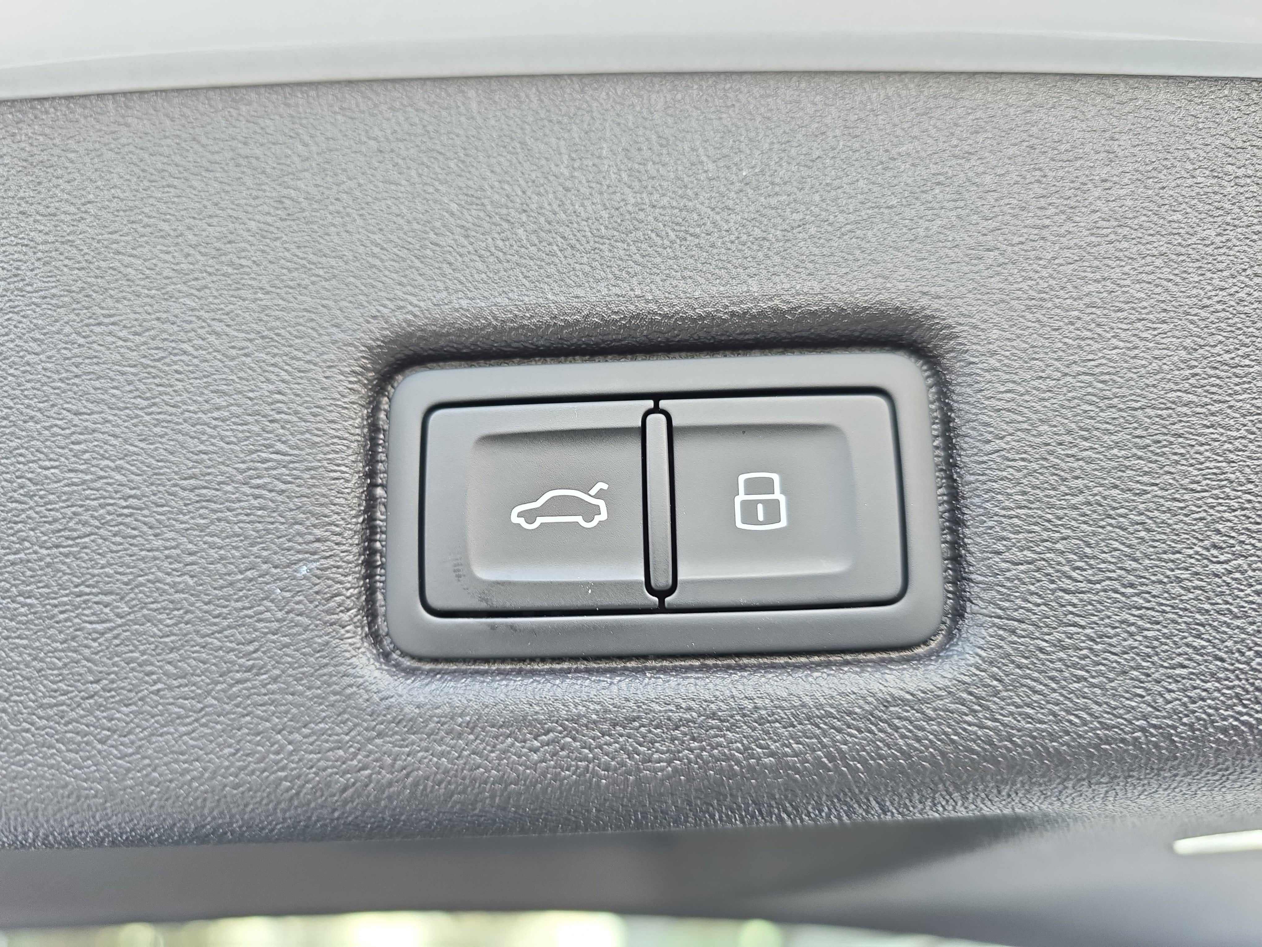 Certified 2025 Audi Q5 Premium Plus w/ Premium Plus image 13