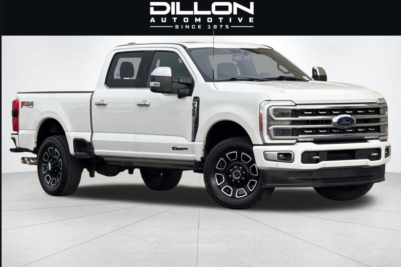 Used 2023 Ford F350 Platinum AWD/4WD image 1
