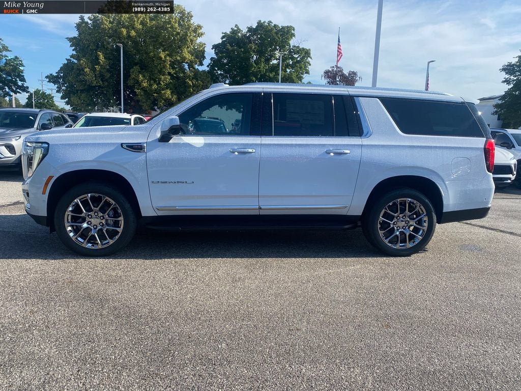 New 2026 GMC Yukon XL Denali w/ Advanced Technology Package AWD/4WD image 2