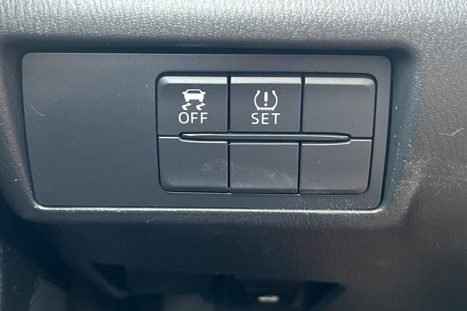 Used 2017 FIAT 124 Spider Lusso image 32