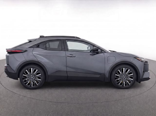 New 2026 Toyota C-HR AWD/4WD image 8
