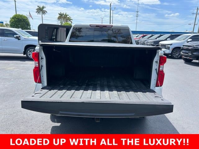 Used 2023 Chevrolet Silverado 1500 High Country w/ High Country Premium Package AWD/4WD image 16