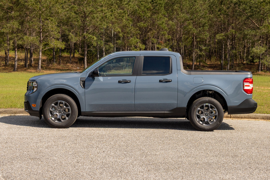 New 2026 Ford Maverick XLT w/ XLT Luxury Package AWD/4WD image 8