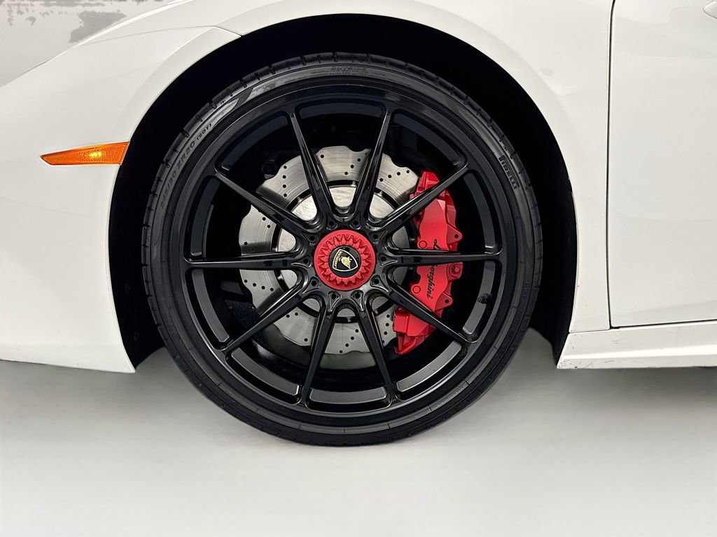 Used 2019 Lamborghini Huracan LP 580-2 image 31