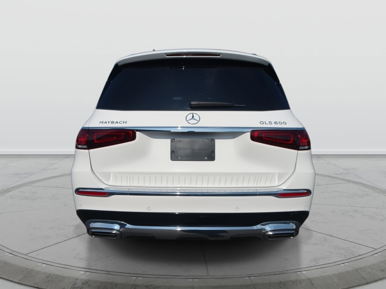 Used 2023 Mercedes-Benz Maybach GLS 600 4MATIC image 5