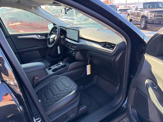 Used 2024 Ford Escape SE w/ PHEV Premium Package image 47