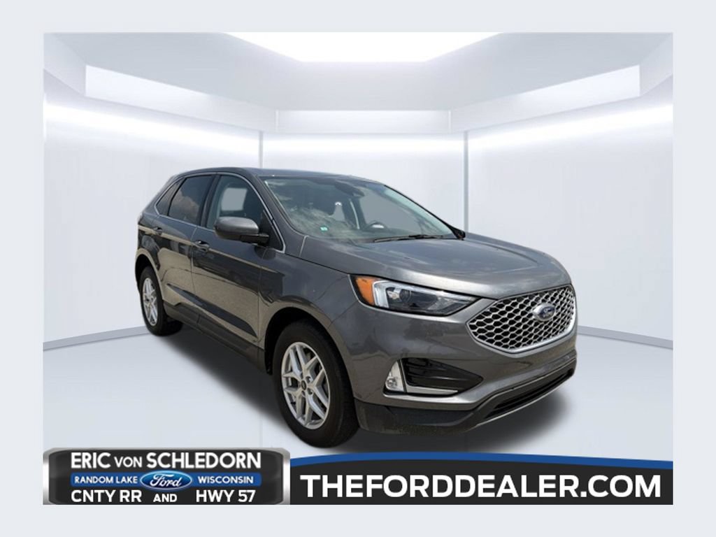 Used 2024 Ford Edge SEL w/ Convenience Package