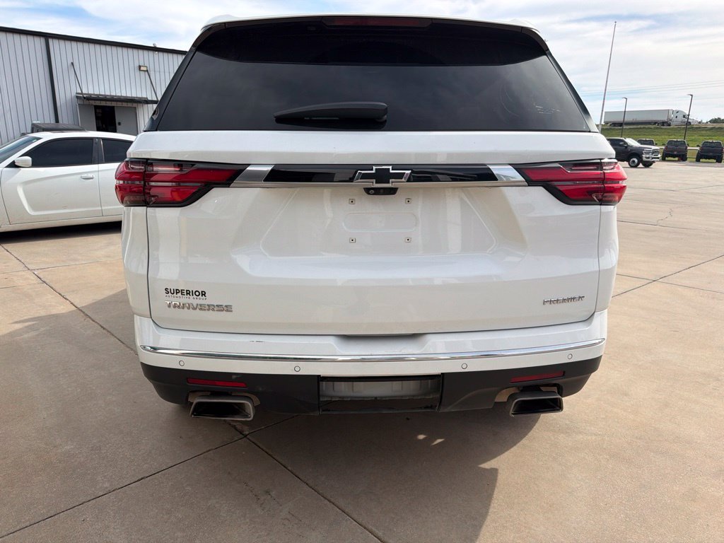 Used 2022 Chevrolet Traverse Premier w/ LPO, Floor Liner Package FWD image 4