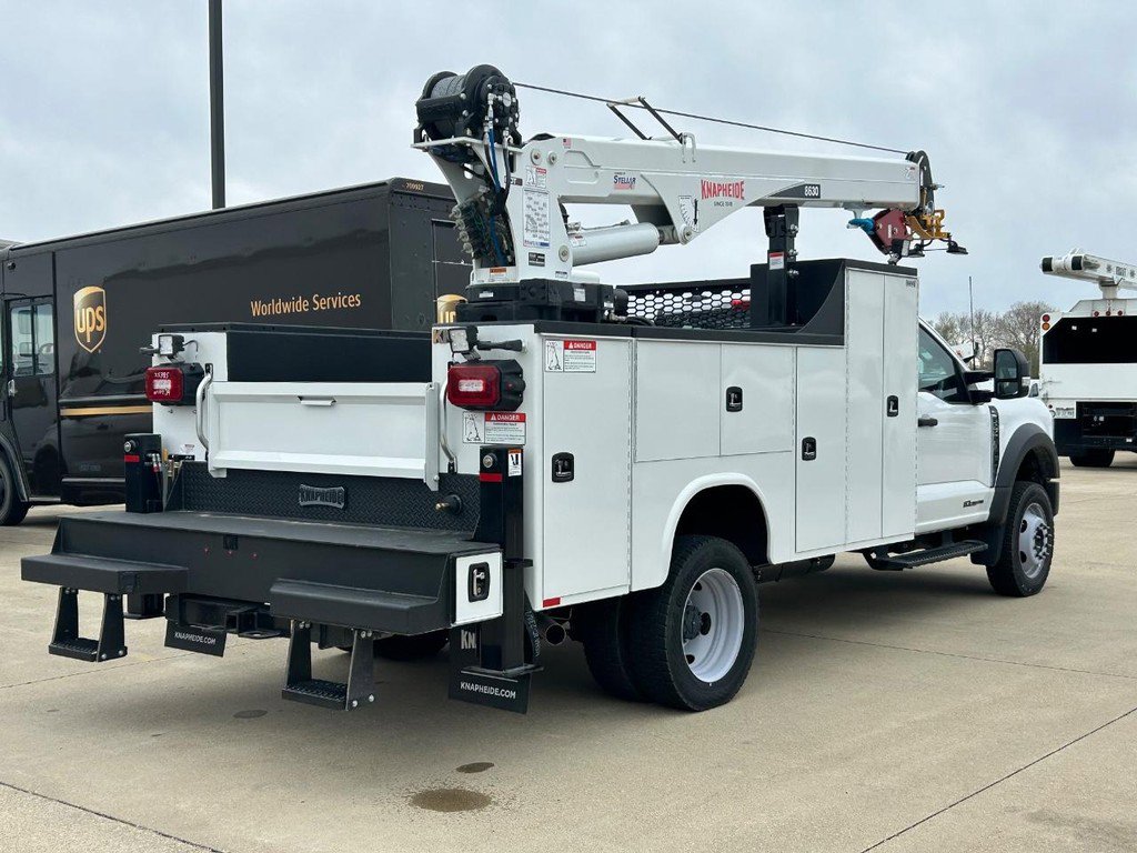 New 2024 Ford F550 4x4 SuperCab Super Duty image 10