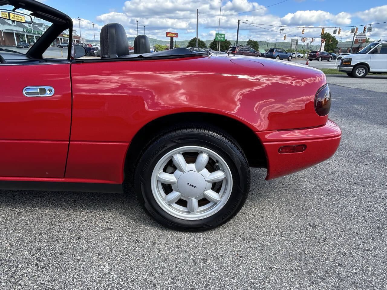 Used 1991 MAZDA MX-5 Miata RWD image 20