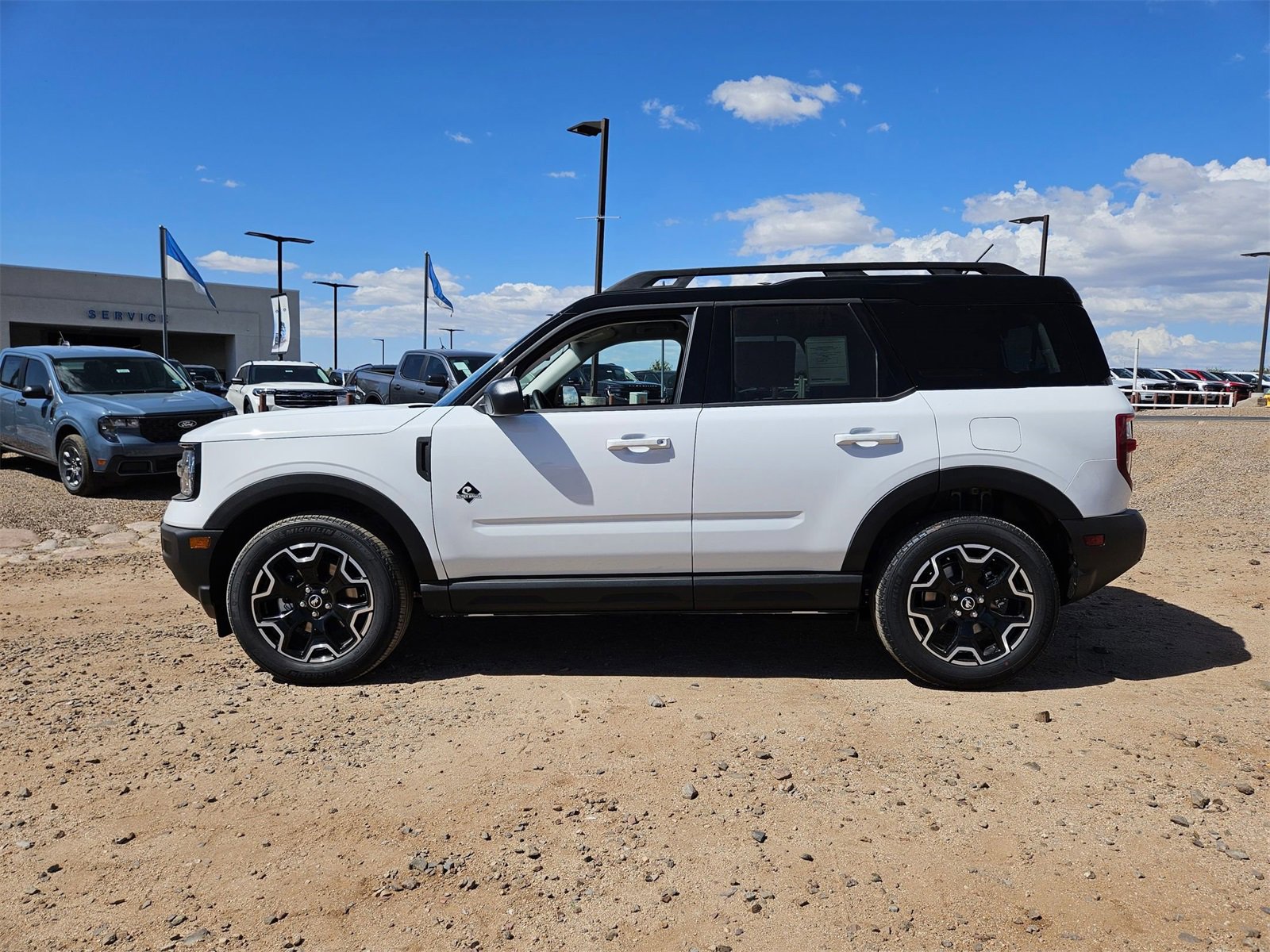 New 2025 Ford Bronco Sport Outer Banks image 9