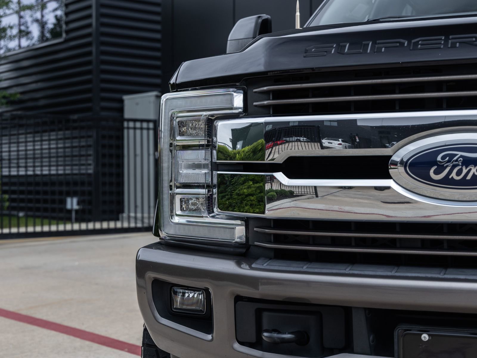 Used 2019 Ford F250 King Ranch w/ King Ranch Ultimate Package AWD/4WD image 18