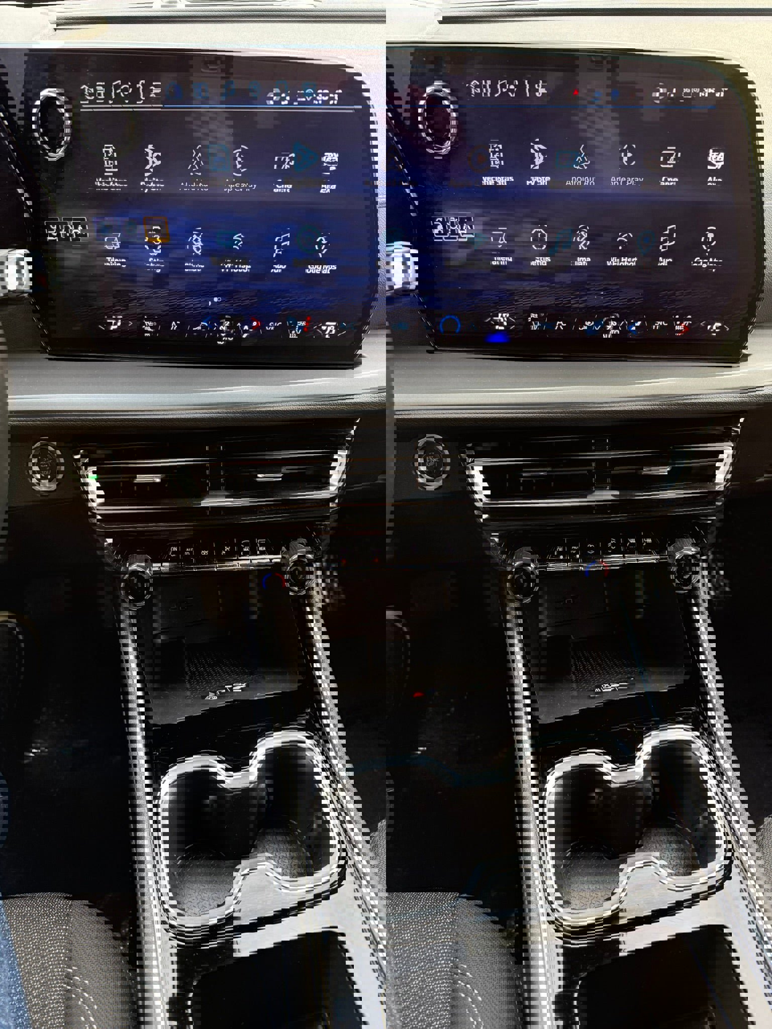 Used 2025 Chevrolet Traverse LT image 12