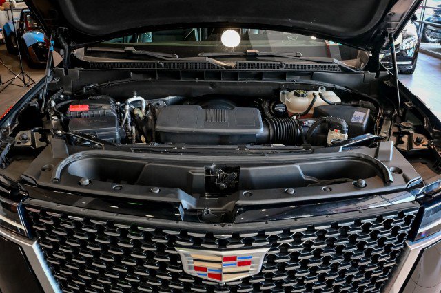 Used 2021 Cadillac Escalade ESV Premium Luxury AWD/4WD image 47