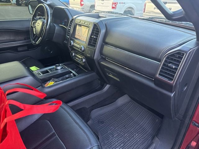 Used 2018 Ford Expedition Limited w/ Equipment Group 302A RWD image 16