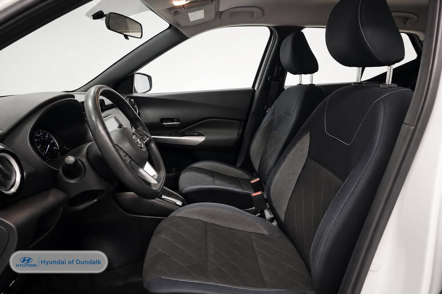 Used 2018 Nissan Kicks SV FWD image 7
