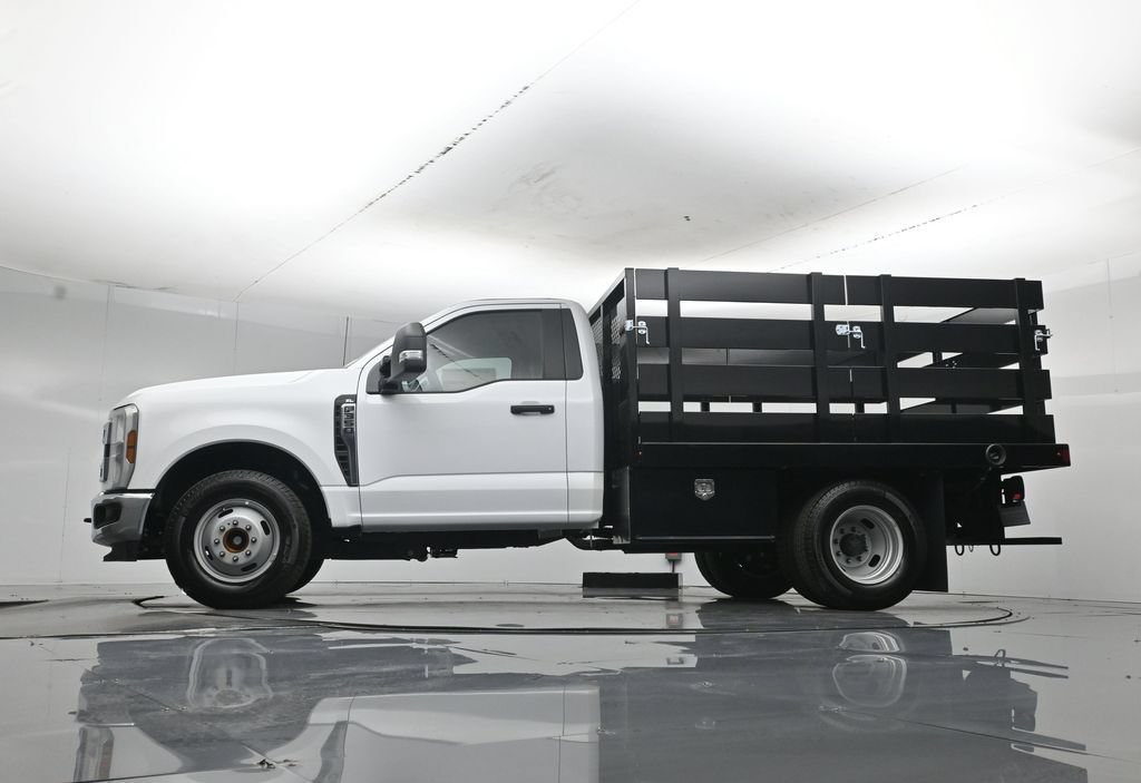 New 2026 Ford F350 XL w/ XL Chrome Package RWD image 45