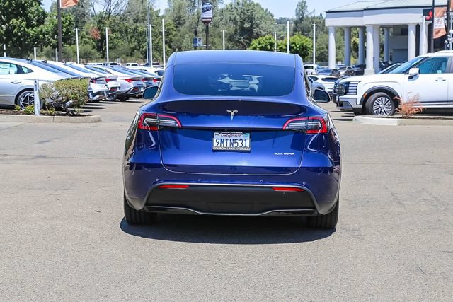 Used 2021 Tesla Model Y Long Range AWD/4WD image 4