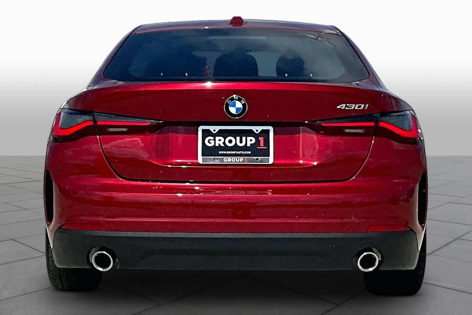 Used 2026 BMW 430i w/ Premium Package RWD image 4