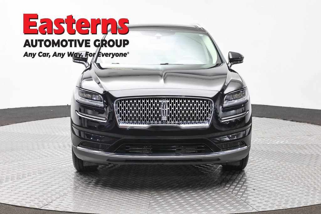Used 2022 Lincoln Nautilus AWD w/ Premium Package image 2