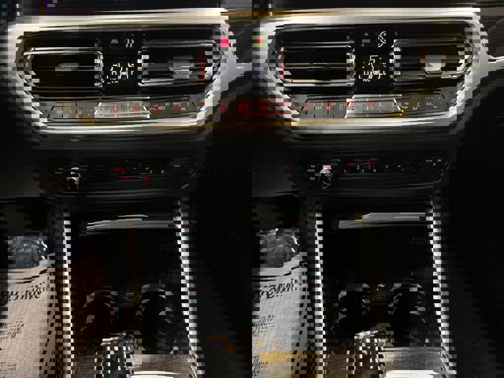 Used 2020 BMW 330i xDrive Sedan w/ Premium Package image 21