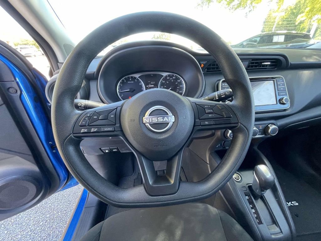 Used 2025 Nissan Kicks Play S image 18