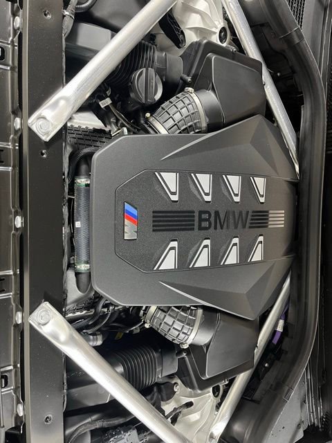 New 2026 BMW X6 M60i w/ Executive Package image 25