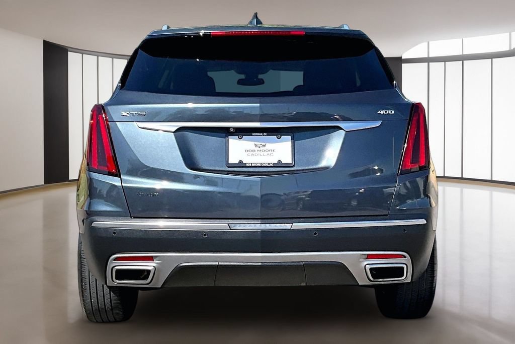Used 2021 Cadillac XT5 Premium Luxury FWD image 4
