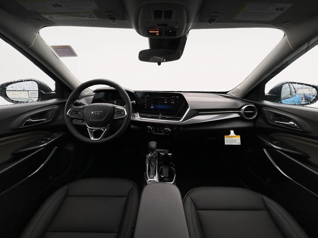 New 2026 Chevrolet Trax ACTIV w/ Sunroof Package FWD image 13